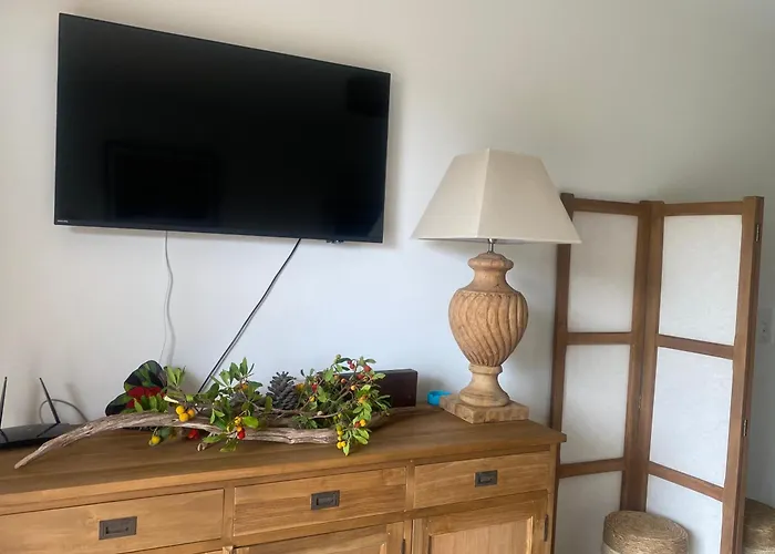 - Vue Et Village Appartement Piana (Corsica)