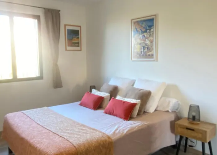 - Vue Et Village Piana (Corsica)